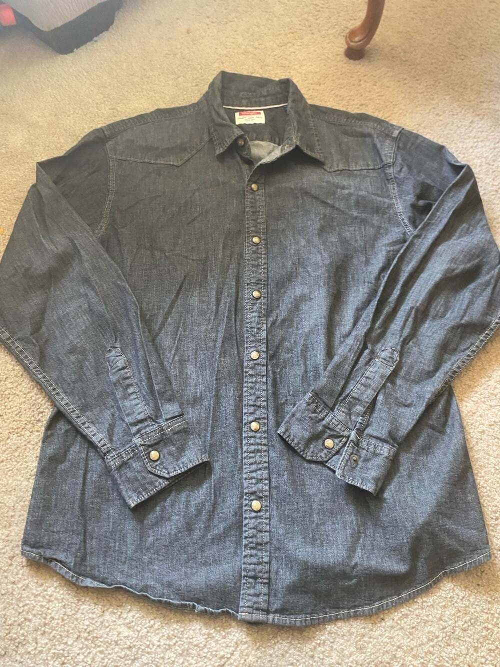 Wrangler Denim Pearl Snap Shirt Size XL Dark Wash Long Sleeve